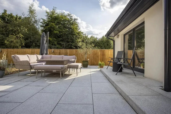 silver grey granite paving sabs